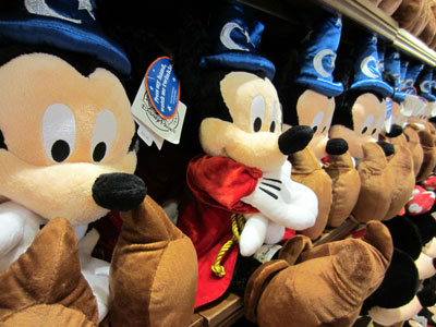 Win a vacation for eight to Disney World!