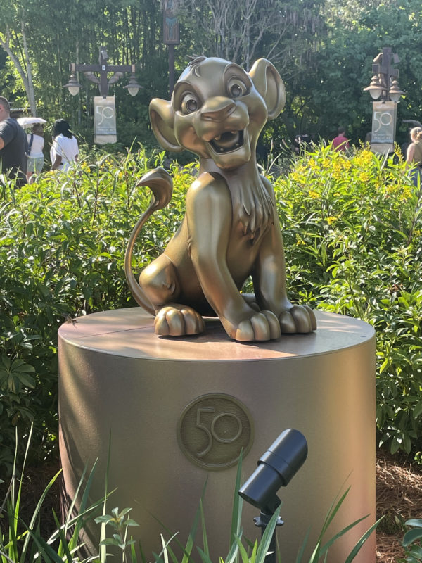 Who wouldn't love a smiling Simba?!