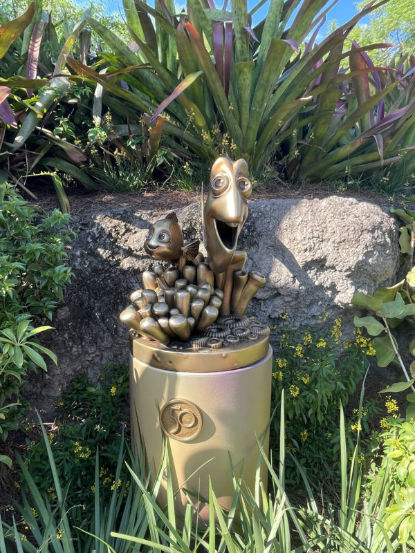 Nemo and Dory - just keep swimming!