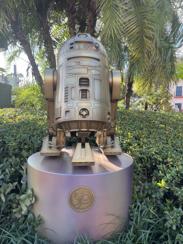 R2-D2 (28) in his golden glory