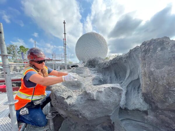Walt Disney Imagineering team and crew of artisans sculpting rockwork. Photo Credits © Disney Enterprises, Inc. All Rights Reserved.