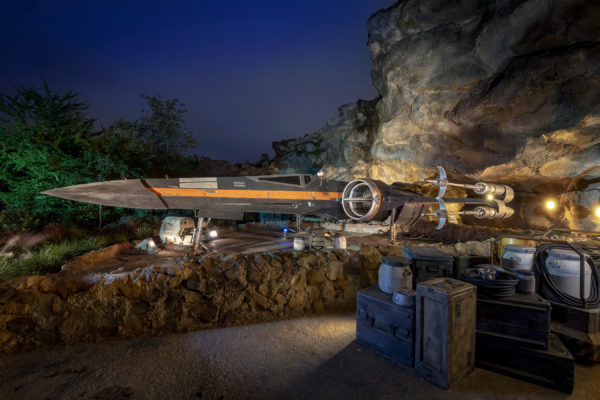 Poe Dameron’s X-Wing Starfighter. Poe escorts guests off Batuu as they attempt to rendezvous with General Leia Organa Photo credits (C) Disney Enterprises, Inc. All Rights Reserved.