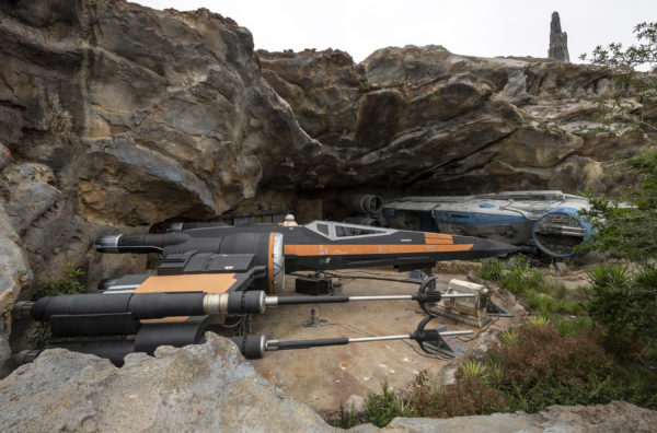 There are several ships in Star Wars: Galaxy’s Edge. You can see some of these ships in the Rise of the Resistance attraction. Photo credits (C) Disney Enterprises, Inc. All Rights Reserved.