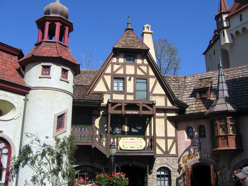 Your AbD Guides will treat you to special surprises throughout your trip.