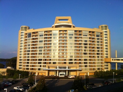 The curved design of Bay Lake Tower compliments the angular design of the neighboring Contemporary Resort Hotel.