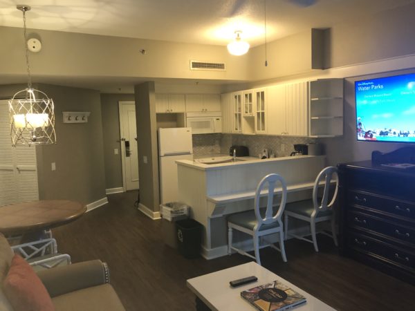 There’s plenty of seating for dining or working.