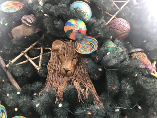 The ornaments on the tree have animal themes.  I like this Lion ornament.