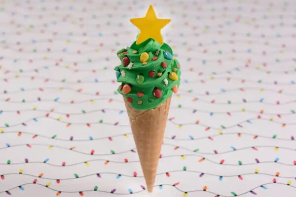 Christmas Tree Swirl. Photo Credit © Disney Enterprises, Inc. All Rights Reserved.