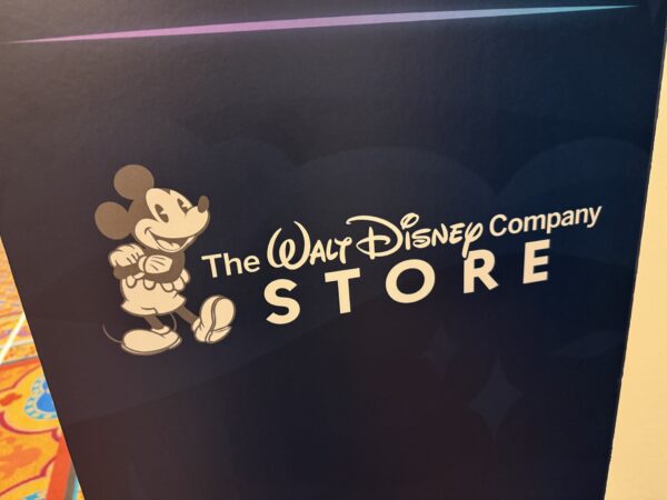 Welcome to The Walt Disney Company Store.