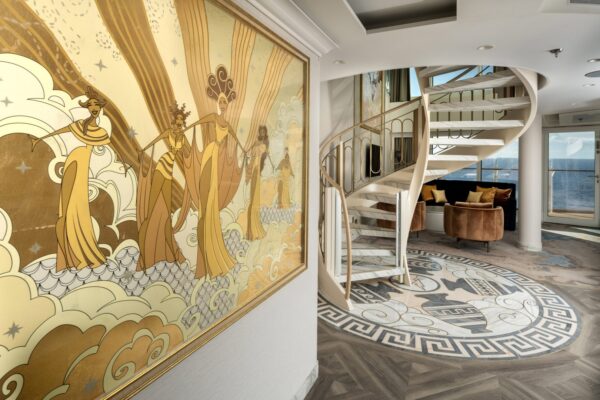 Destiny_Hero Suites_Mural