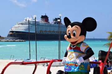 The Disney Magic. Castaway Cay. Photo Credit © Disney Enterprises, Inc. All Rights Reserved.