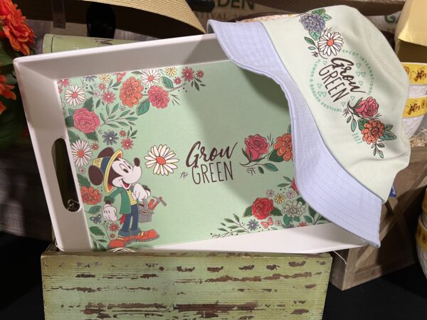 Grow Green serving tray and hat