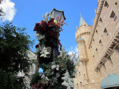 Hotel du Canada (based on the Château Laurier in Ottawa) looks great.