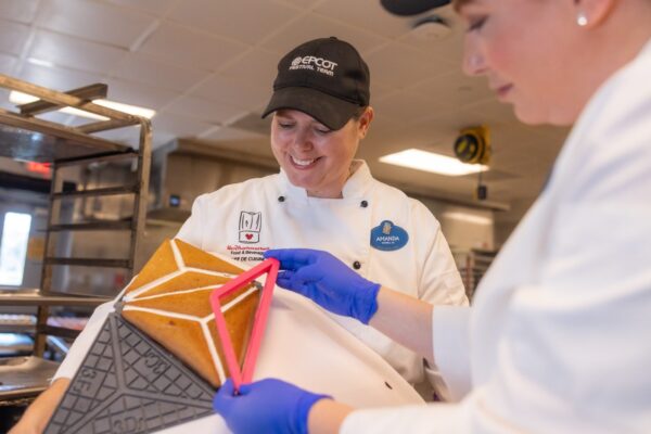2025 EPCOT Festival of the Holidays Gingerbread