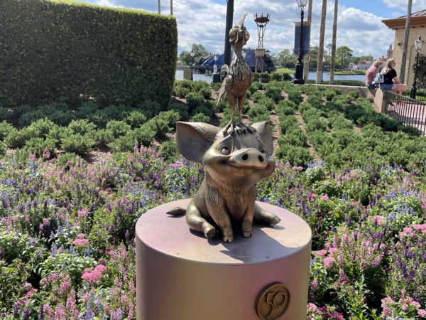 Pua (37) and Hei-Hei (38).