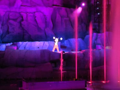 Mickey conducts water and music.
