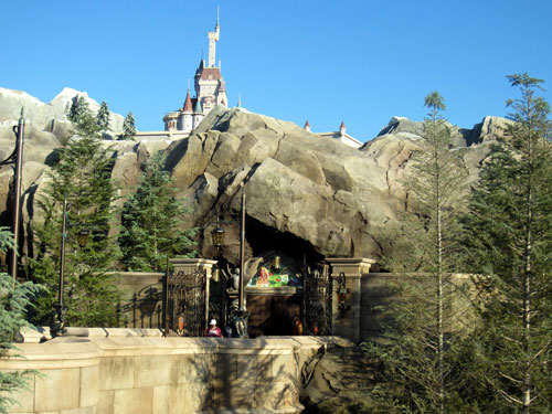 See that teenie weenie castle way up there?