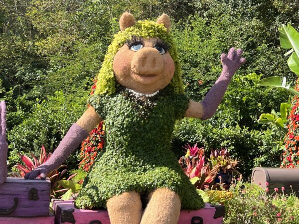 Muppets topiaries.