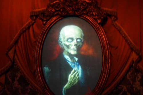 Much of what you see in the Mansion is, well, creepy.