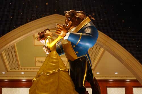 More expensive entrees will help you get more value from the Disney Dining Plan.