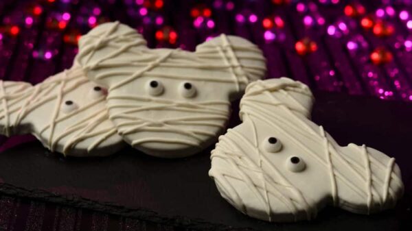 Mickey Mummy Cookie. Photo Credits © Disney Enterprises, Inc. All Rights Reserved.