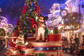 Mickey's Very Merry Christmas Party. Photo Credit © Disney Enterprises, Inc. All Rights Reserved.