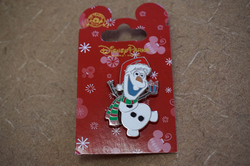 Olaf Christmas pin.