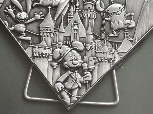The detail in the pin is amazing. Check out Mickey!