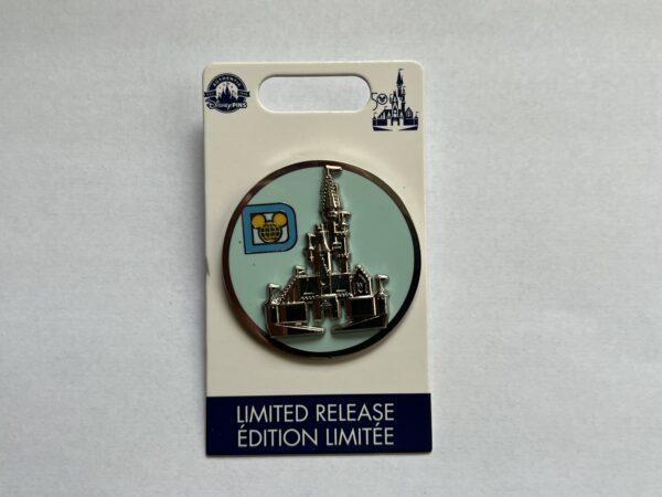 I love the classic D logo with the Mickey ear globe in the middle.