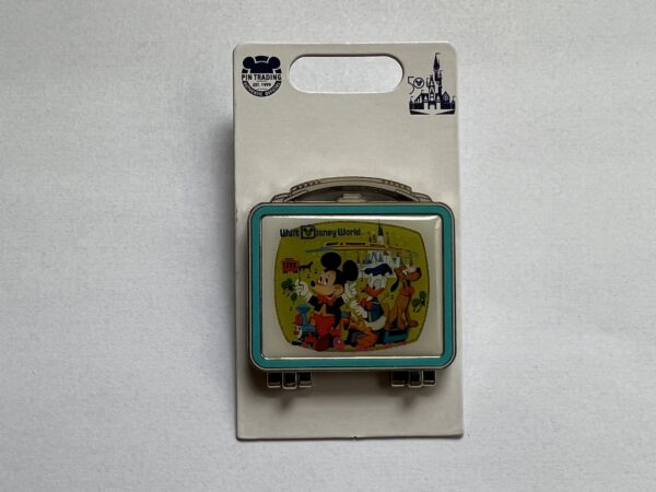 Every kid needs a Disney World lunchbox!
