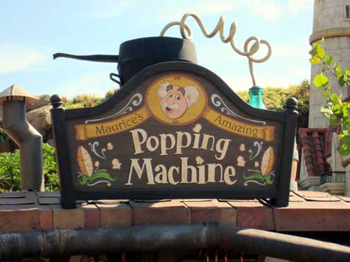 Popcorn at Disney World is somehow extra delicious.