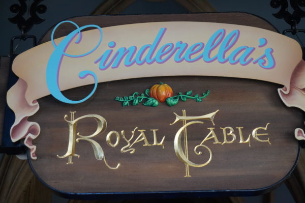 Disney's Character Dining is truly a one of a kind experience!