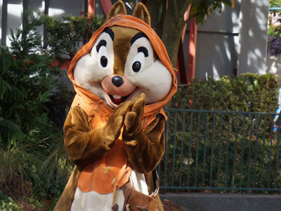 Check out Chip and Dale as Ewoks.