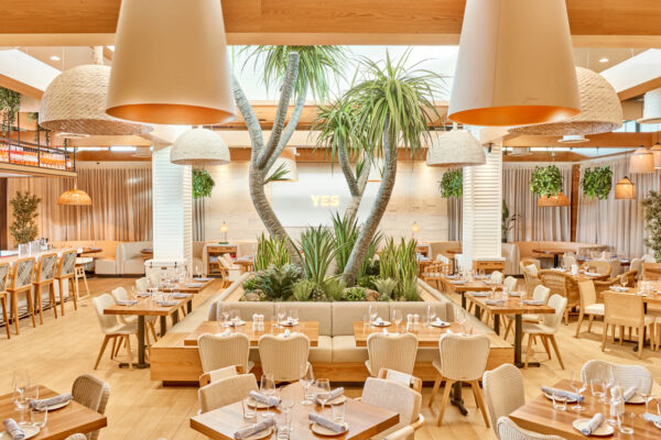 The trademark "Yes" sign is sure to be the background in plenty of selfies. Photo credits (C) Lettuce Entertain You Restaurants, Inc. All Rights Reserved 