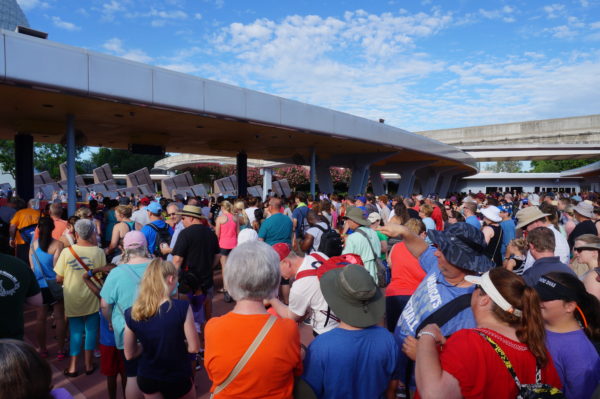 Crowds can be large even before the park opens, so expect long lines!