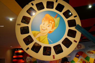 The View Master for this Peter Pan disc must be pretty big!