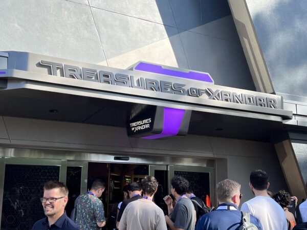 The Treasures of Xandar shop is located on the side of the Guardians of the Galaxy: Cosmic Rewind building.